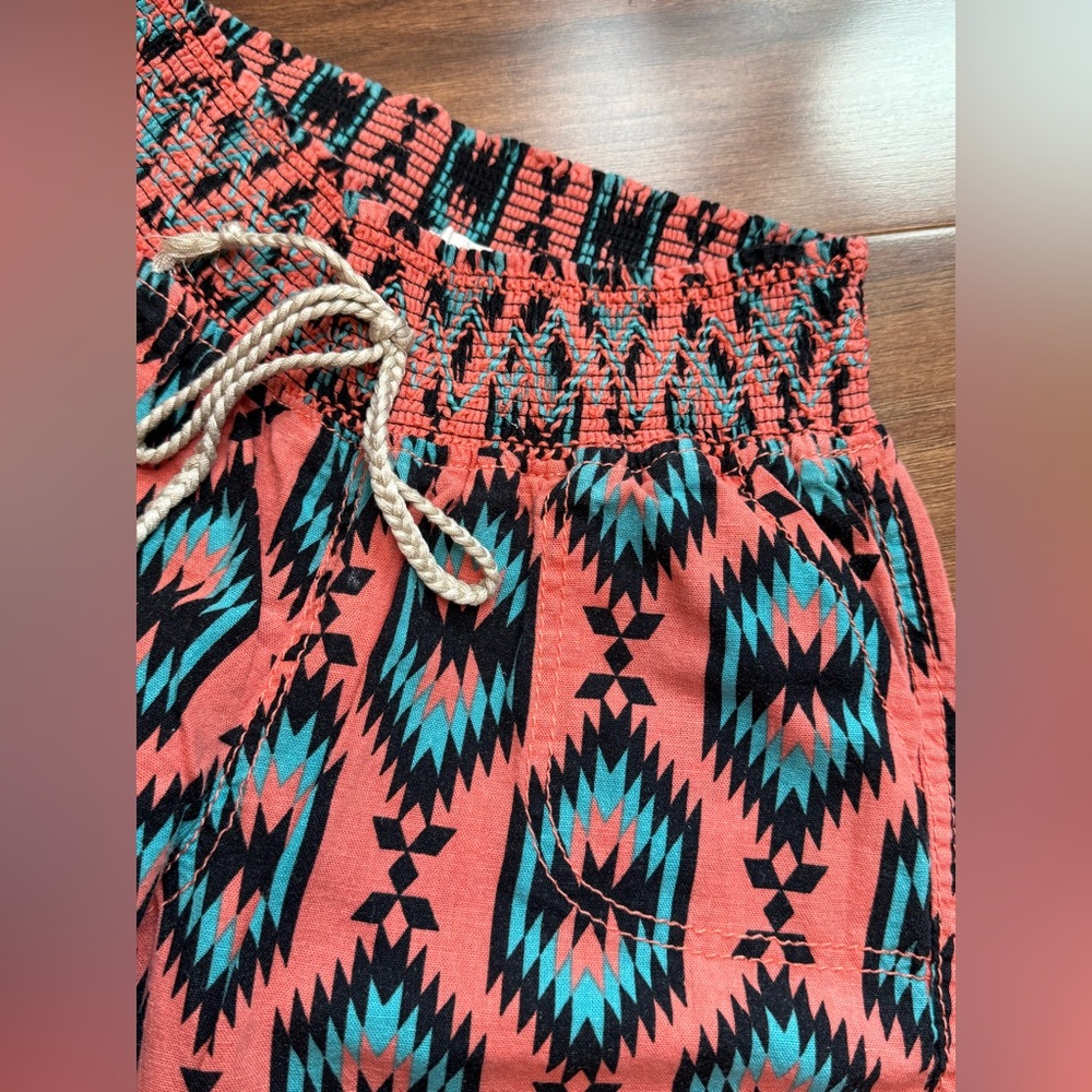 KISS & CRY Boho Style Pants - Picture 2 of 8